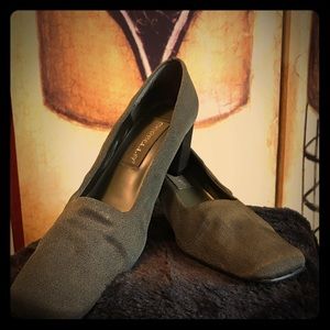 Marbella olive green heels